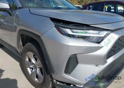 2024 Toyota Rav4 Xle from USA, damaged, VIN 2T3W1RFV4RC281440